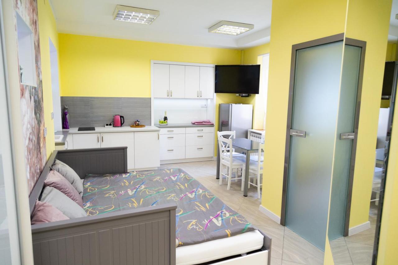 Ostrowiec Świętokrzyski Apartament Przy Rynku מראה חיצוני תמונה